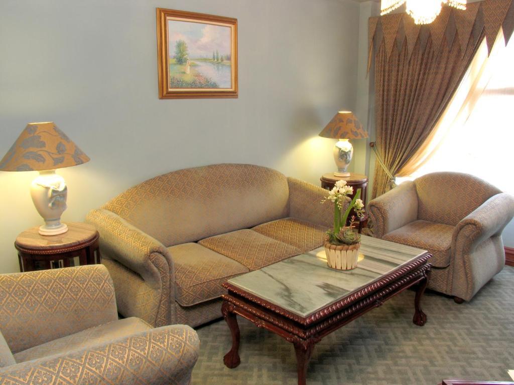 Villa Dallas Residence Warna Zimmer foto